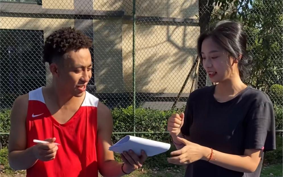 球场惊喜：比赛中意想不到的精彩场面的简单介绍